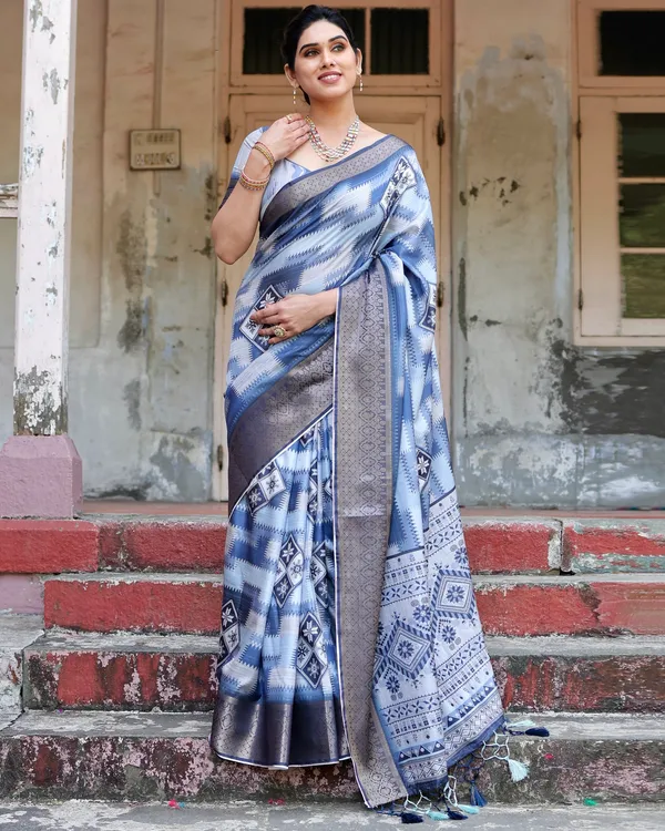 Statement_Pure_Silk_Saree_With_Gold_Zari_(Unstitched_Blouse_Piece)