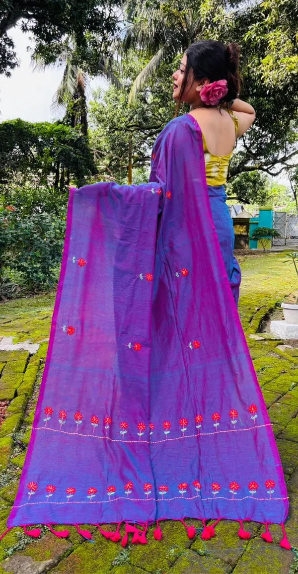 HAND_STITCH_PREMIUM_QUALITY_LAYZY__DAIZY_STITCH_SAREE