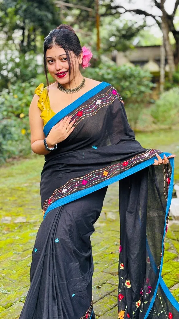 TRENDY_PREMIUM_QUALITY__HAND_STICH_SAREE__