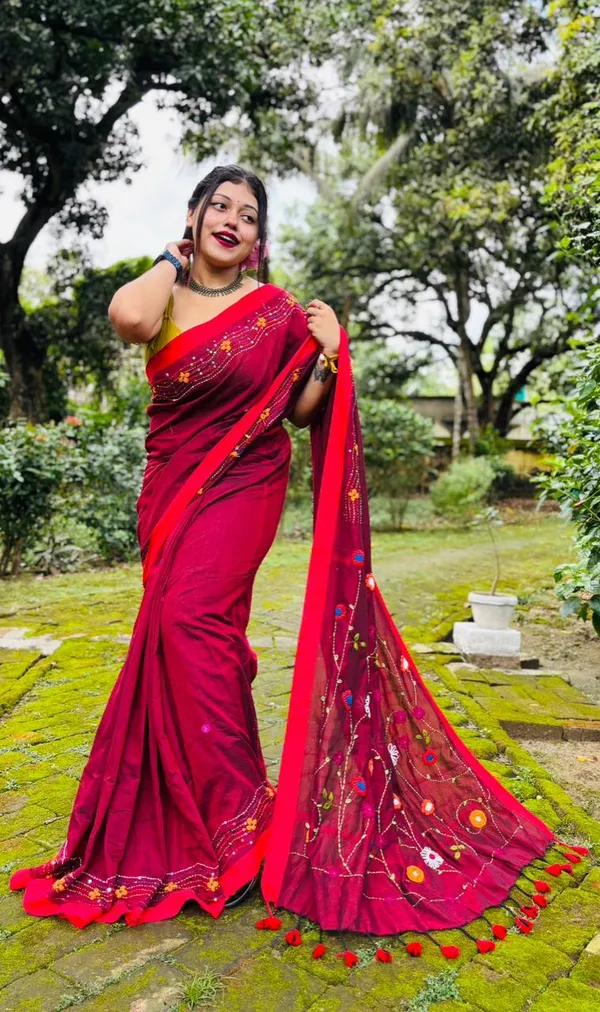 TRENDY_PREMIUM_QUALITY__HAND_STICH_SAREE__