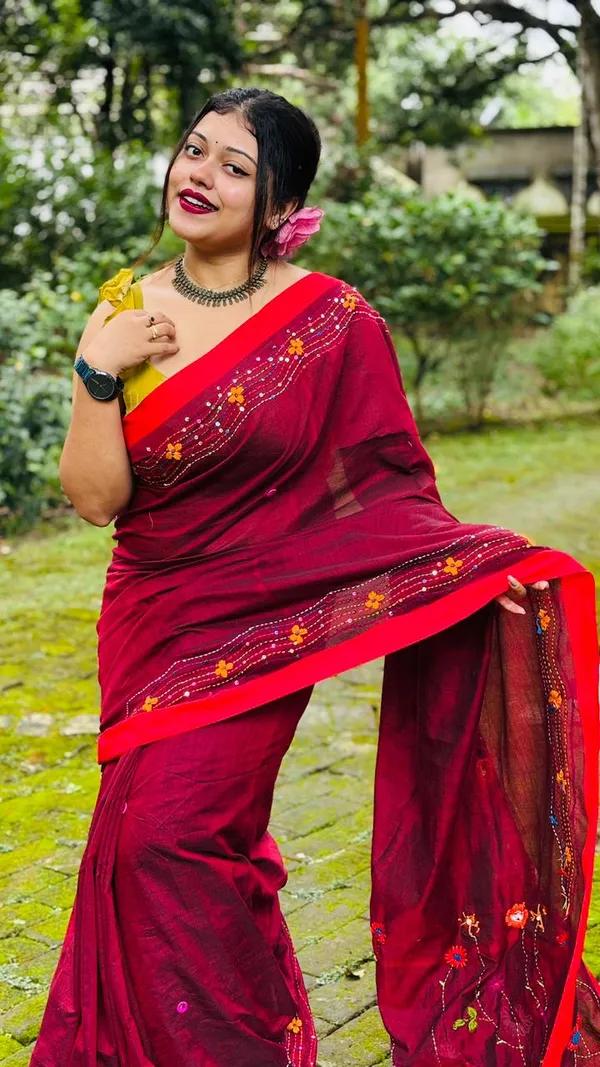 TRENDY_PREMIUM_QUALITY__HAND_STICH_SAREE__