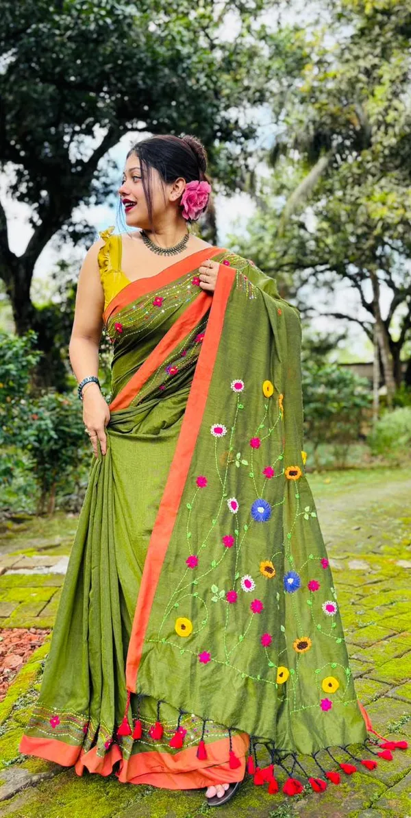 TRENDY_PREMIUM_QUALITY__HAND_STICH_SAREE__