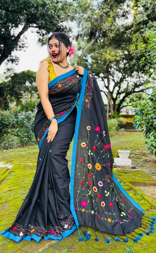 TRENDY_PREMIUM_QUALITY__HAND_STICH_SAREE__
