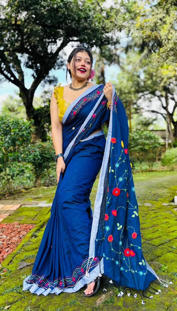 TRENDY_PREMIUM_QUALITY__HAND_STICH_SAREE__