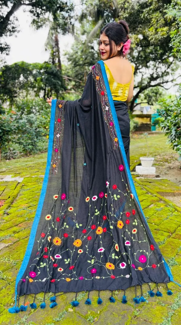 TRENDY_PREMIUM_QUALITY__HAND_STICH_SAREE__