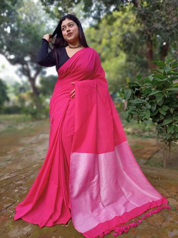 Bengal_Cotton_Pallu_Zari_Handloom_Saree_With_Blouse_Piece