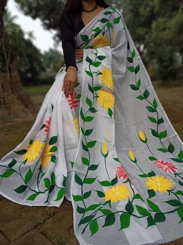 Momchitra_BATIK_Hand_Printed_Saree_With_Blouse_Piece
