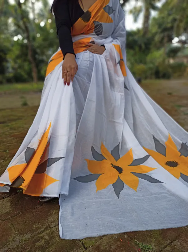 Momchitra_BATIK_Handprinted_Saree_With_Blouse_Piece