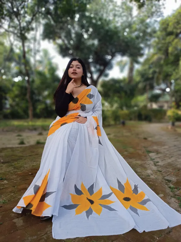 Momchitra_BATIK_Handprinted_Saree_With_Blouse_Piece