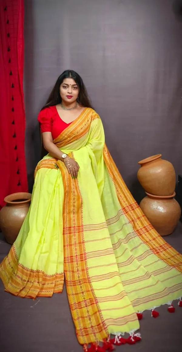 Yellow_Pure_Cotton_Handloom_Saree