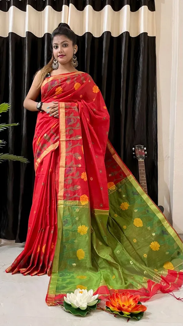 Red_Cotton_by_silk_Ghashfull_saree