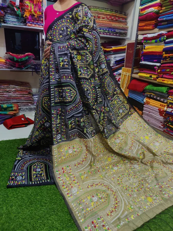 Prenda_Black_Fantastic_Style_Cotton_Silk_Madhubani_Print_Saree