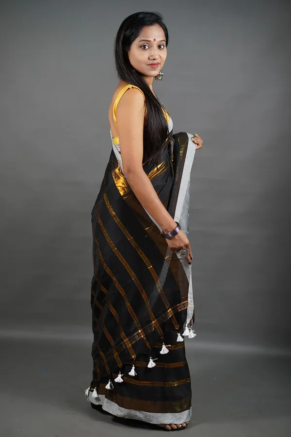 Prenda_Black_New_Super_Cotton_Blend_Full_Body_Zari_Stribe_Design_Saree