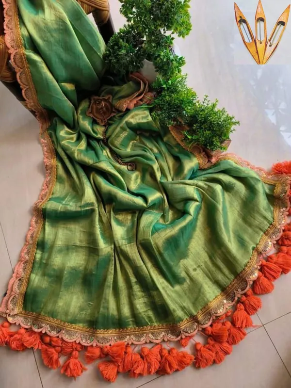 Prenda_Green_Pure_Raga_Tissue_Lace_Border_Design_Handloom_Saree