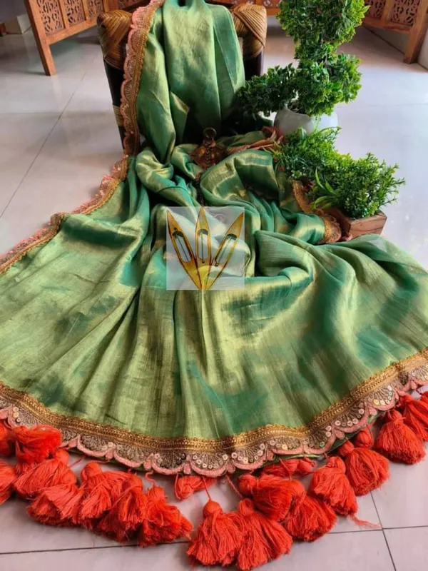 Prenda_Green_Pure_Raga_Tissue_Lace_Border_Design_Handloom_Saree
