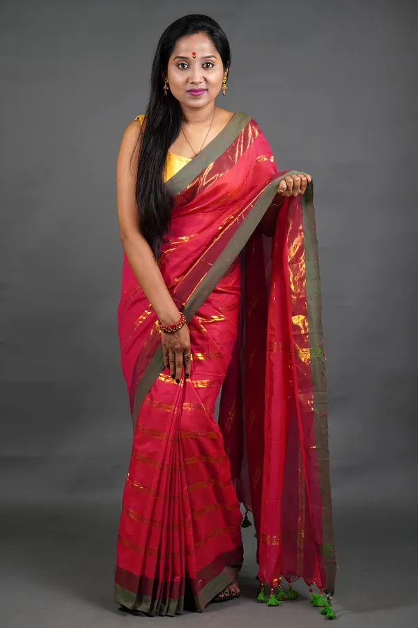 Prenda_Rani_New_Super_Cotton_Blend_Full_Body_Zari_Stribe_Design_Saree