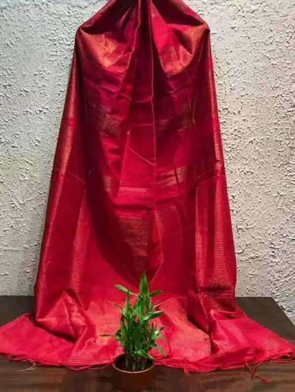 Prenda_Red_Trendy_Look_Cotton_Silk_Zari_Temple_Design_Saree