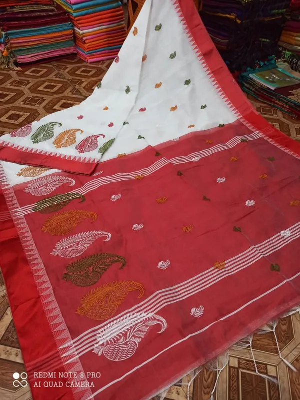Prenda_White_Elegent_Embroidery_Work_Cotton_Silk_Designer_Saree