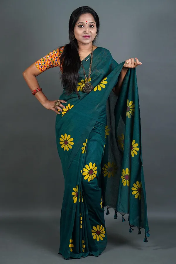 Green_Pure_Cotton_Handloom_Saree