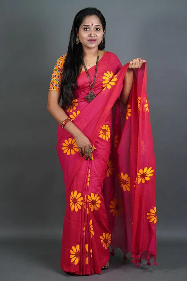 Red_Pure_Cotton_Handloom_Saree