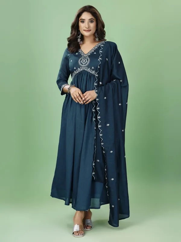 vichitra_embroidery_kurta_set_for_women_with_Dupatta.
