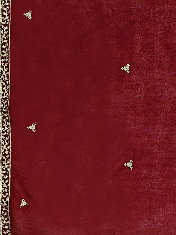 vichitra_embroidery_kurta_set_for_women_with_Dupatta.