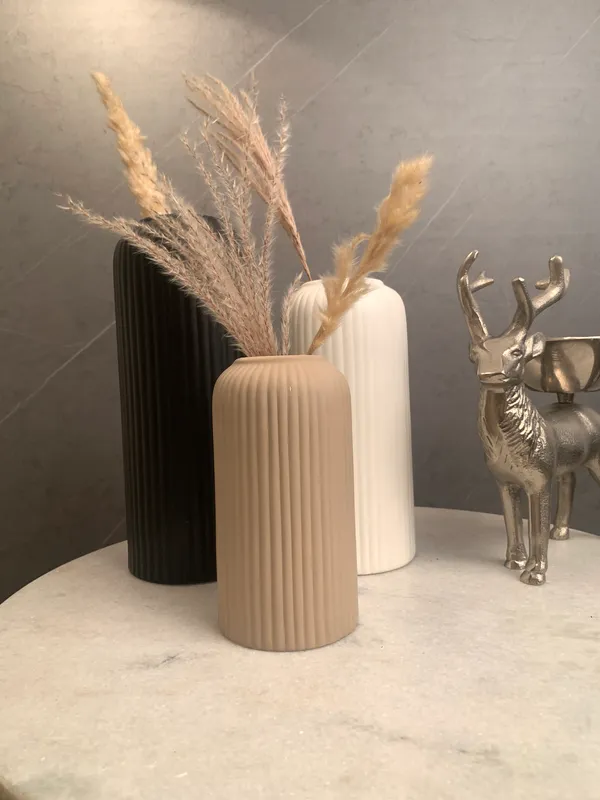 Ceramic_Flower_Vase_set_of_Black_White_and_Beige_(_Pack_of_3_pcs)