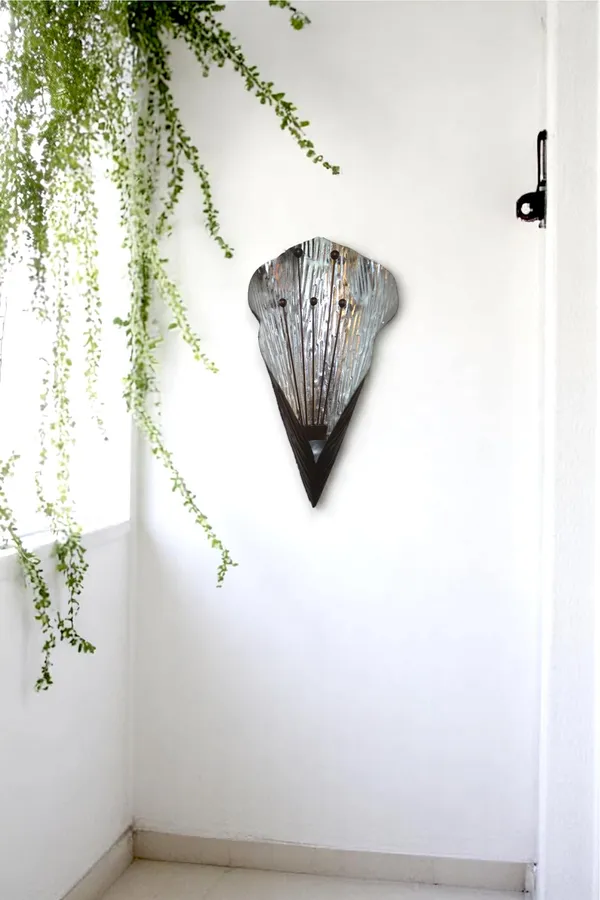 Tulip_Shape_Wall_Candle_Holder_in_Silver_Leafing-12"