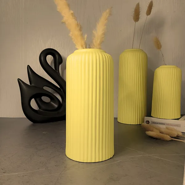 Modern_Ceramic_Flower_Vase_Yellow_Matt-_8"_(Medium_-Without_Flower)