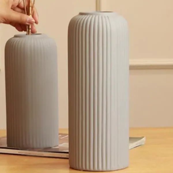 Modern_Ceramic_Flower_Vase_Grey_Matt-_10"(LARGE_-Without_Flower)