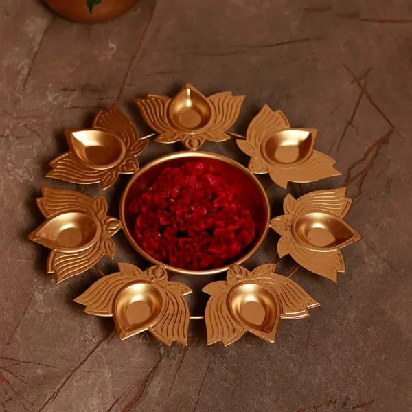 Lotus_Diya_Urli_Bowl_Gold_(10_"-_SMALL)
