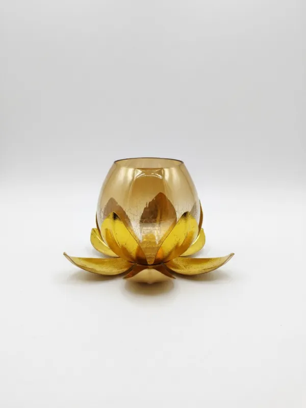 Lotus_shape_Table_candle_holder_Gold