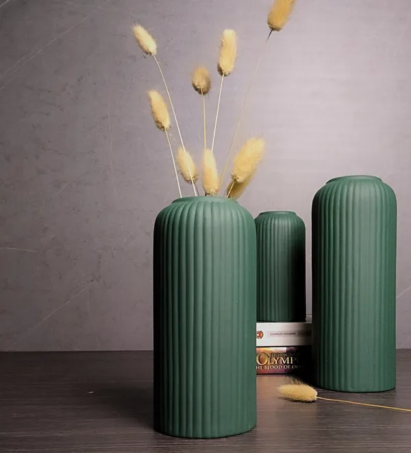 Modern_Ceramic_Flower_Vase_Dark_Green_Matt-__8"_(Medium-Without_Flower)