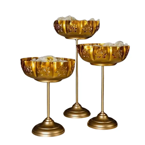 Party_Decoration_Item_-(Red_-Hanging_Lotus_6pc_+_Lotus_Urli_Set_of_3)
