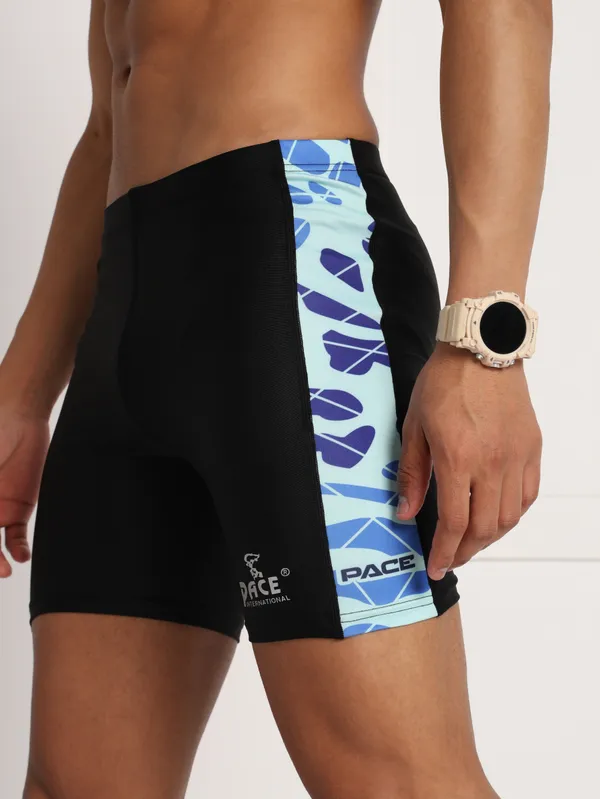 PACE_INTERNATIONAL_COMPRESSION_TIGHTS