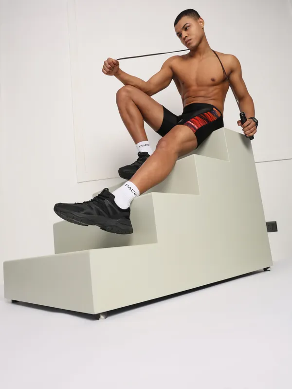 PACE_INTERNATIONAL_COMPRESSION_TIGHTS