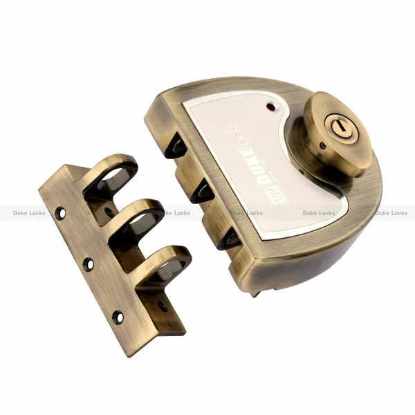 Duke_Yoddha_Vertibolt_Door_Lock_Antique_Brass