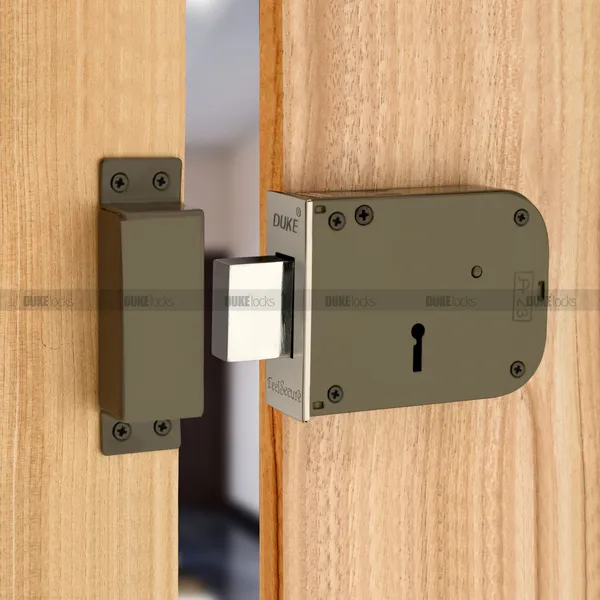 Door_Lock_Dyna_Regular_Heavy_Main_Door_Lock_with_One_Solid_Hudka_6_Levers_100mm_Double_Action_Locking_with_2_Chrome_Finish_Keys