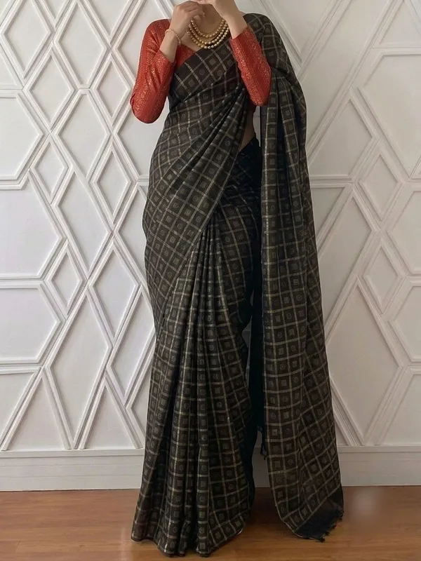 Black_Khadi_Cotton_Silk_Saree_with_Red_Blouse_Piece