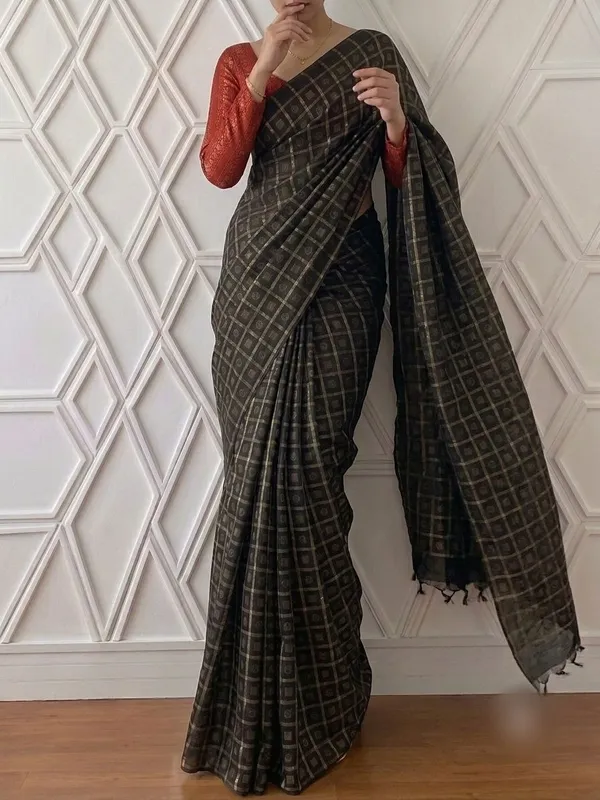 Black_Khadi_Cotton_Silk_Saree_with_Red_Blouse_Piece