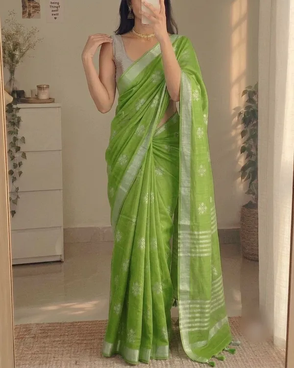 Parrot_Green_Slub_Silk_Cotton_Saree_with_Silver_Border