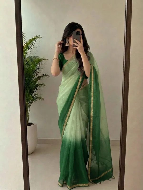 Pista_Green_Kota_Silk_Saree_with_Golden_Zari_Border_&_Blouse_Piece