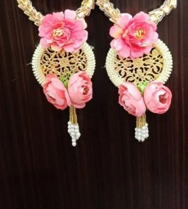 Artificial_Flower_&_White_Beads_Garlands_Handmade_Door_Entrance_Hanging_Home_TraditionalWall_Decoration_DiwaliArtificial_Flower_(4)