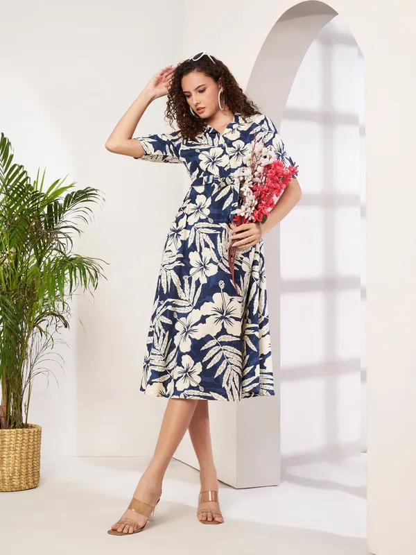Fbella_Women_Blue_&_Off-White_Tropical_Floral_Printed_Cotton_Fit_&_Flare_Midi_Dress