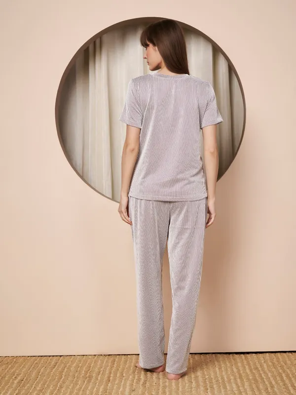 Fbella_Women�s_Striped_Knit_Night_Suit_�_Mauve_&_White_Textured_Loungewear_Set