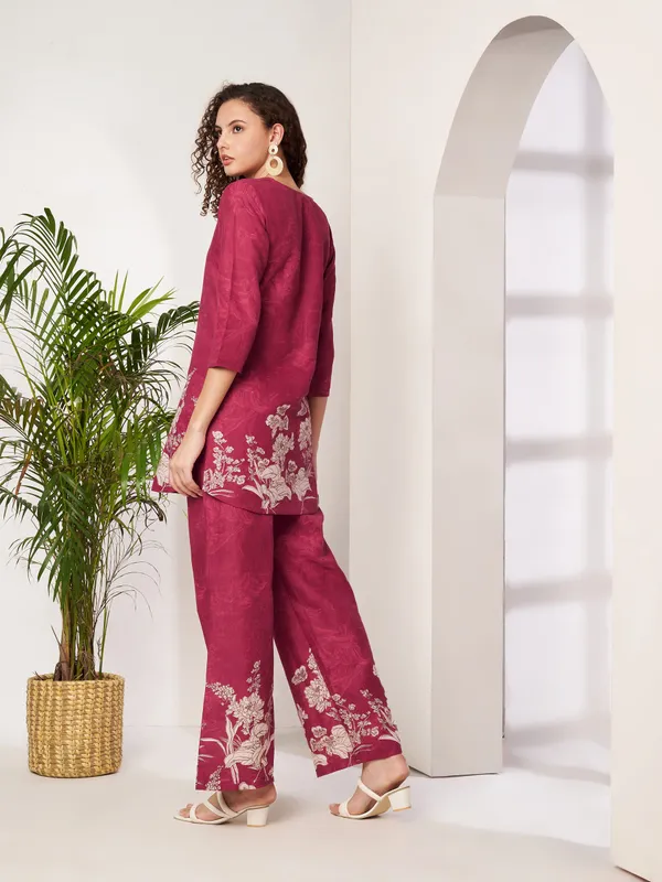 Fbella_Women_Red_&_Beige_Floral_Printed_Cotton_Co-Ord_Set