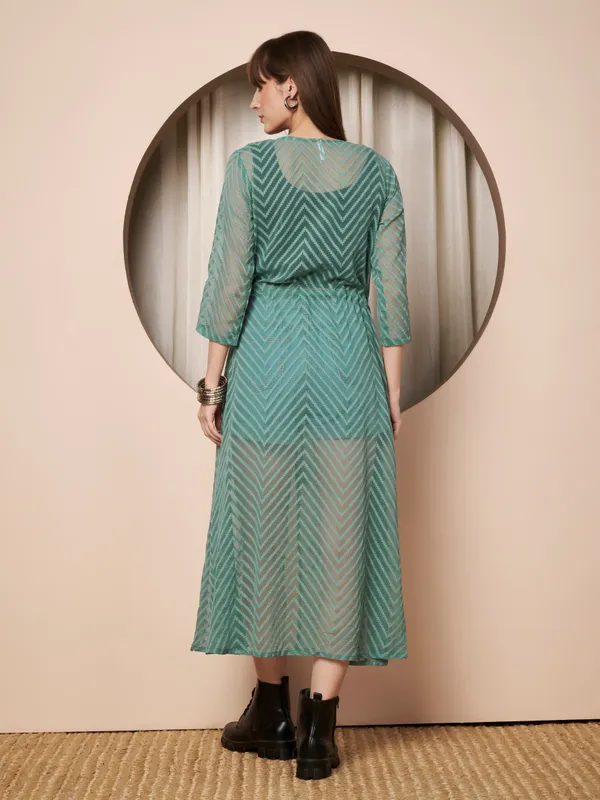 Fbella_Women�s_Sea_Green_Georgette_Maxi_Shrug_�_Abstract_Chevron_Pattern_with_Waist_Tie-Up