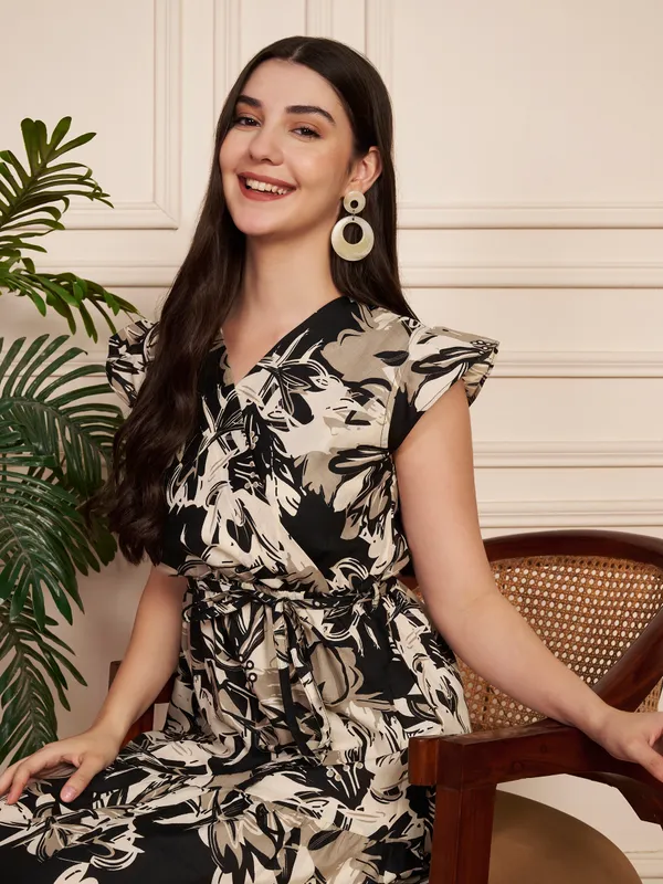 Fbella_Cotton_Blend_Black_Floral_Print_Tiered_Dress