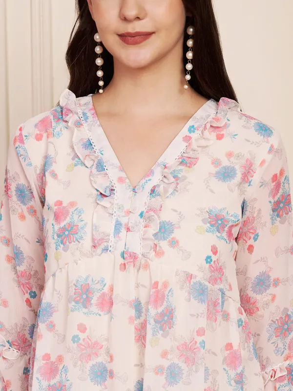 Fbella_Floral_Georgette_Top_with_Lace_Details