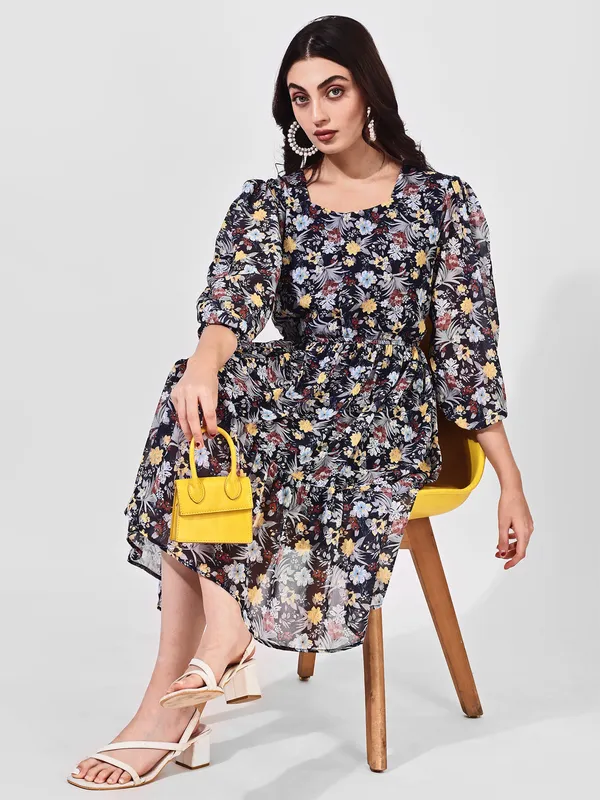 Fbella_Women_Black_Floral_Print_Puff_Sleeve_Mini_Dress